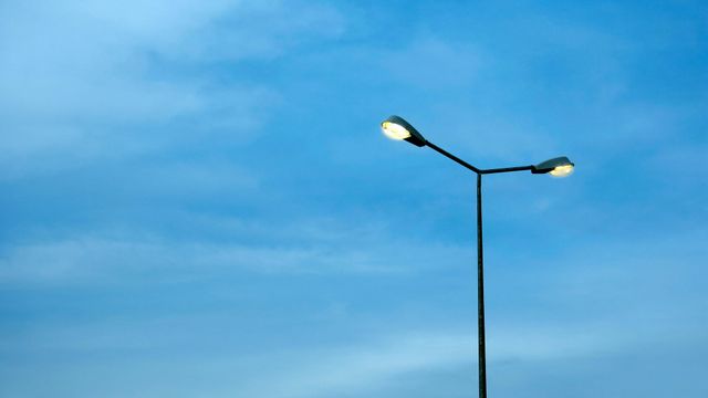Pressemitteilung neue LED Straßenbeleuchtung für Heide
